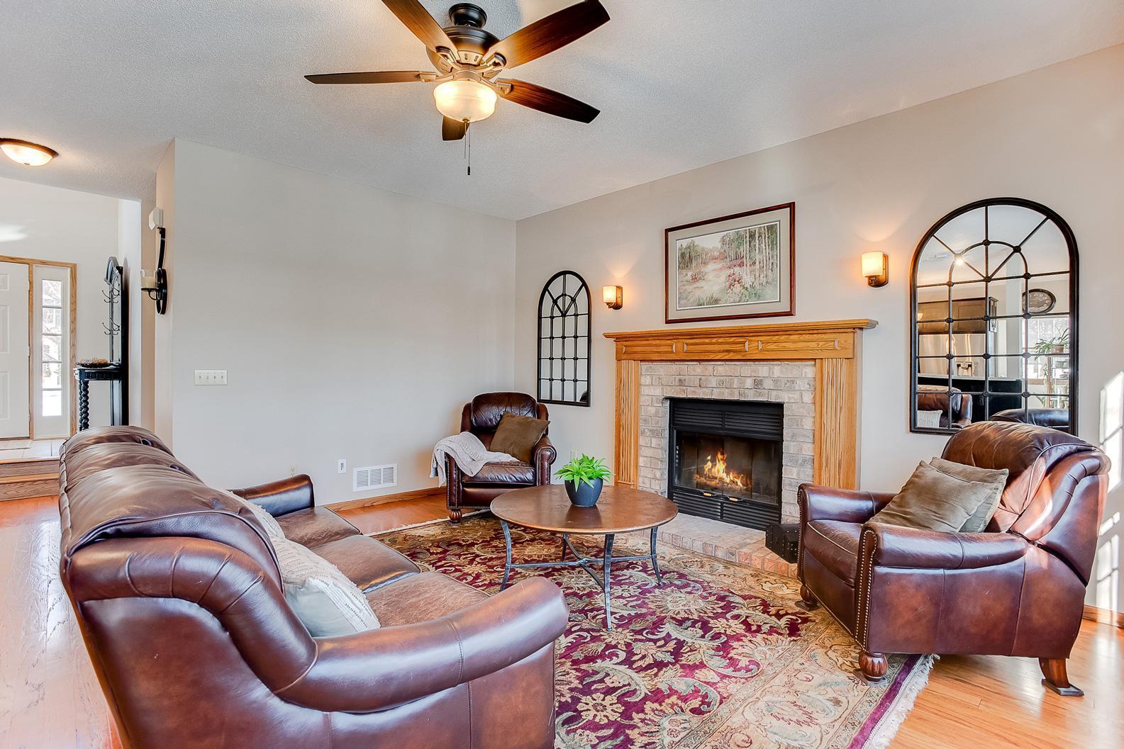 2498 Stockbridge Road Mendota Heights, MN 55120 - Photo 10 of 60 Gallery Image 10