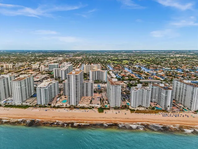 $259,000 | 3300 Northeast 36th Street, Unit 609, Fort Lauderdale, FL 33308