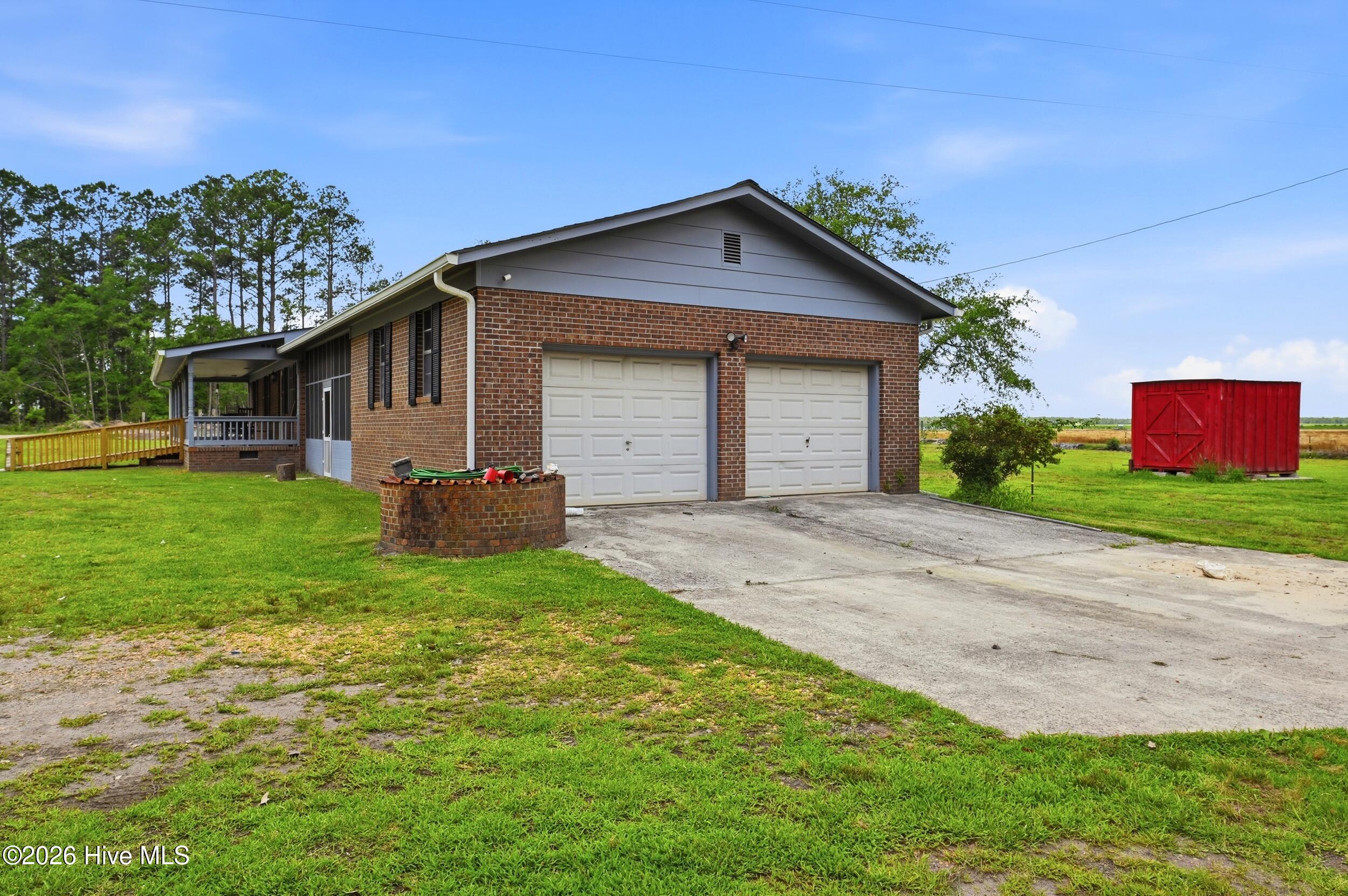 3984 Beattys Bridge Road Atkinson, NC 28421 - Photo 5 of 49 4_3984_beattys_bridge_rd_004