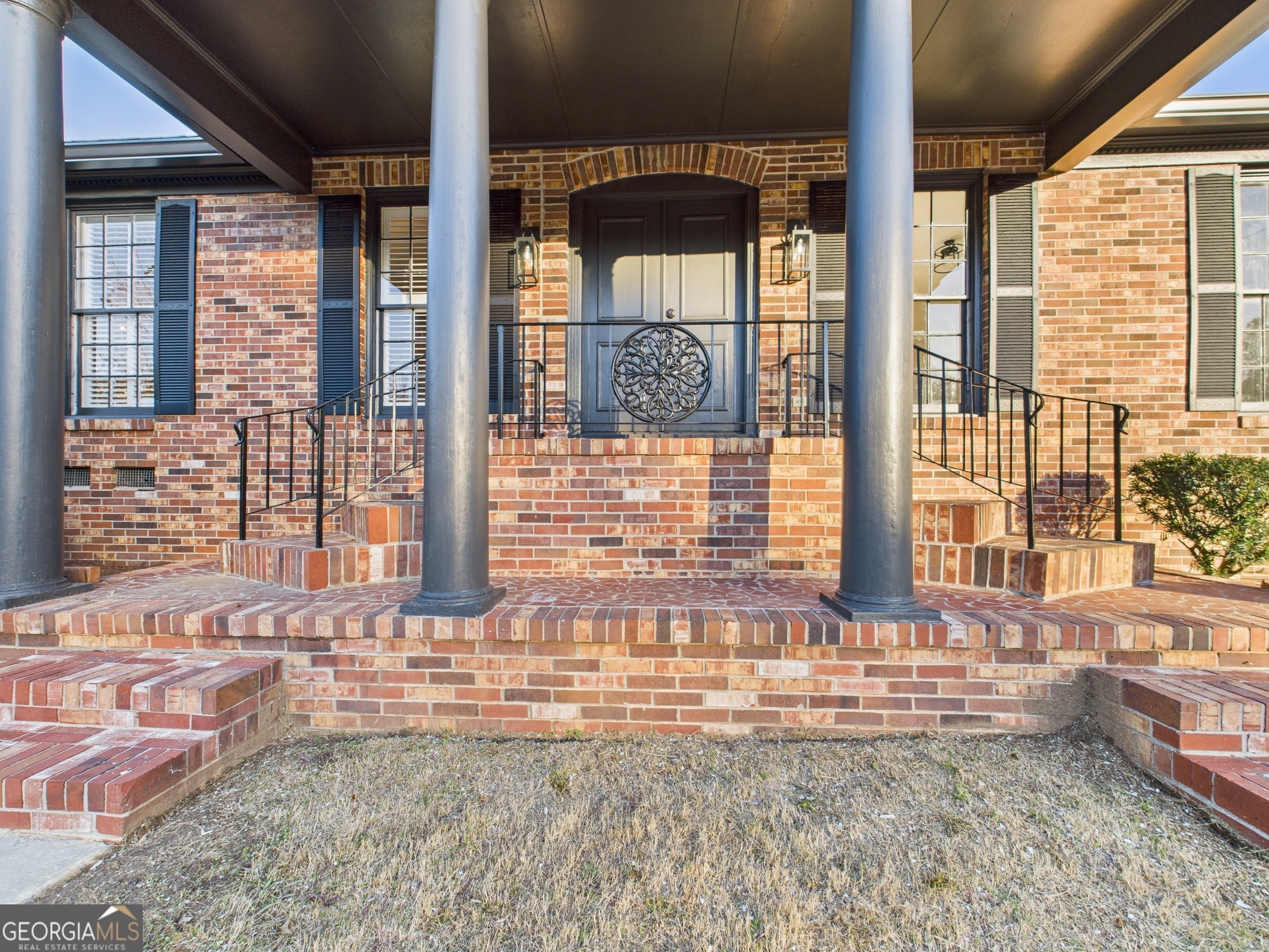 511 Pierce Avenue Macon, GA 31204 - Photo 3 of 57 a view of front door