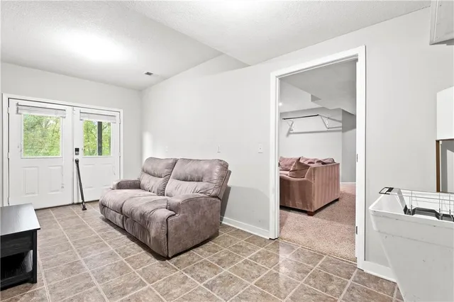 $625,000 | 14415 Northeast 146th Terrace, Kearney, MO 64060