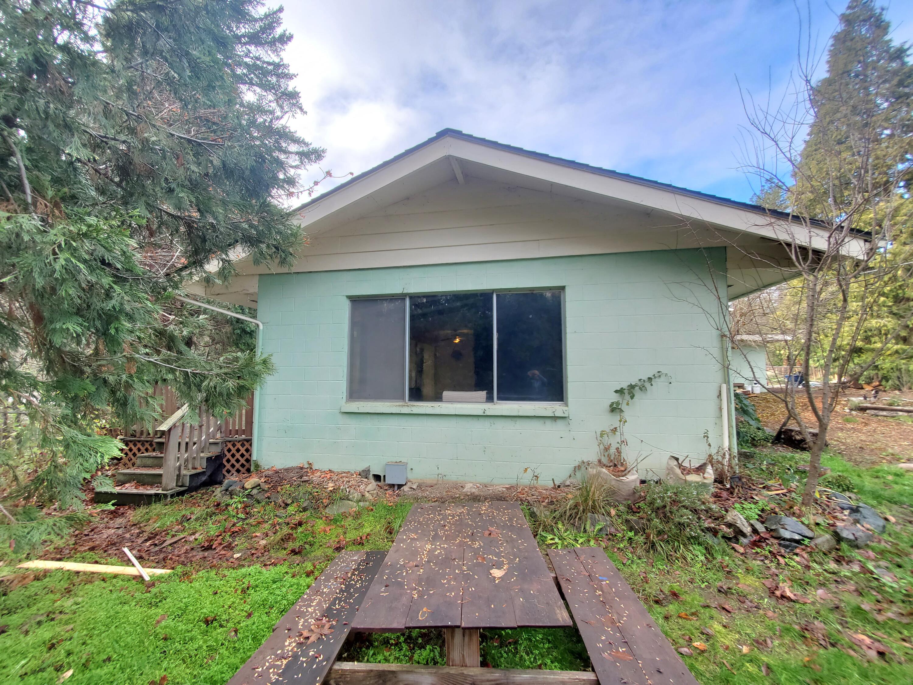 395 East Fork Road Williams, OR 97544 - Photo 43 of 59 20231204_120636