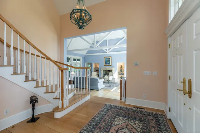 $2,595,000 | 370 Northrup Street, Bridgewater, CT 06752