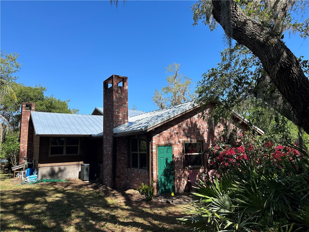 11705 Roseland Road Sebastian, FL 32958 - Photo 3 of 35 Gallery Image 3