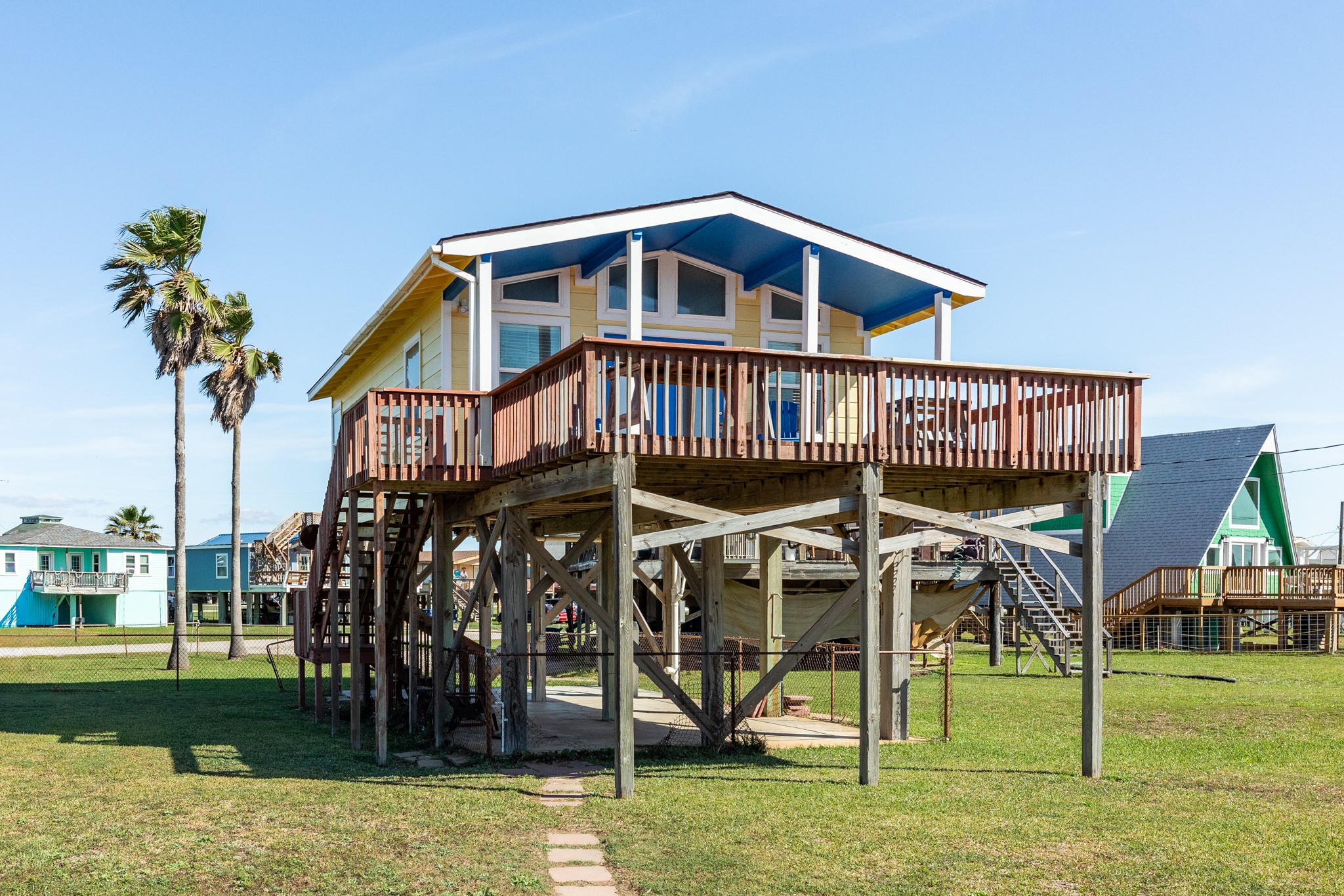 819 Seashell Drive Surfside Beach, TX 77541 - Photo 1 of 36