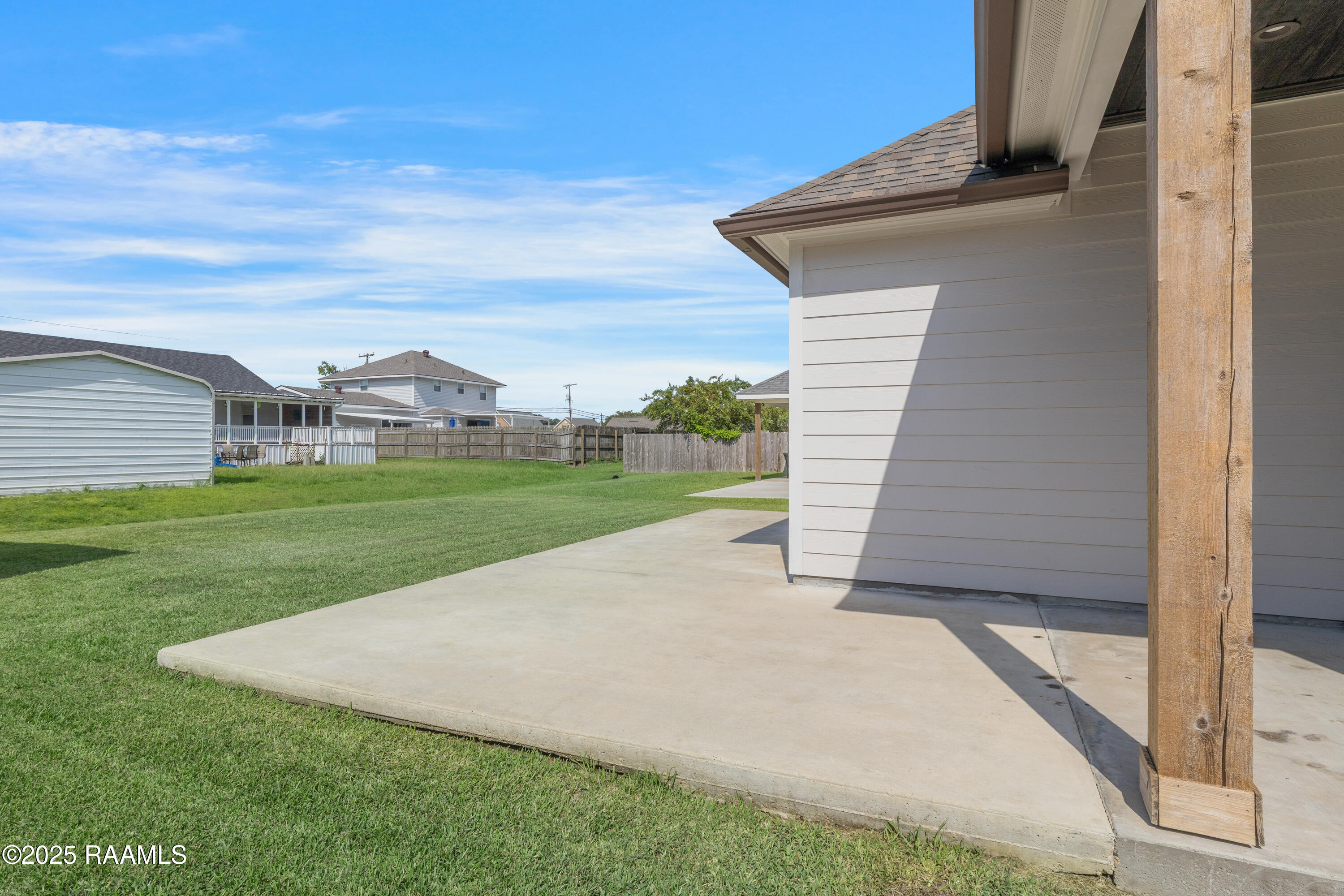 912 Russo Road New Iberia, LA 70563 - Photo 13 of 16 912 Russo-16