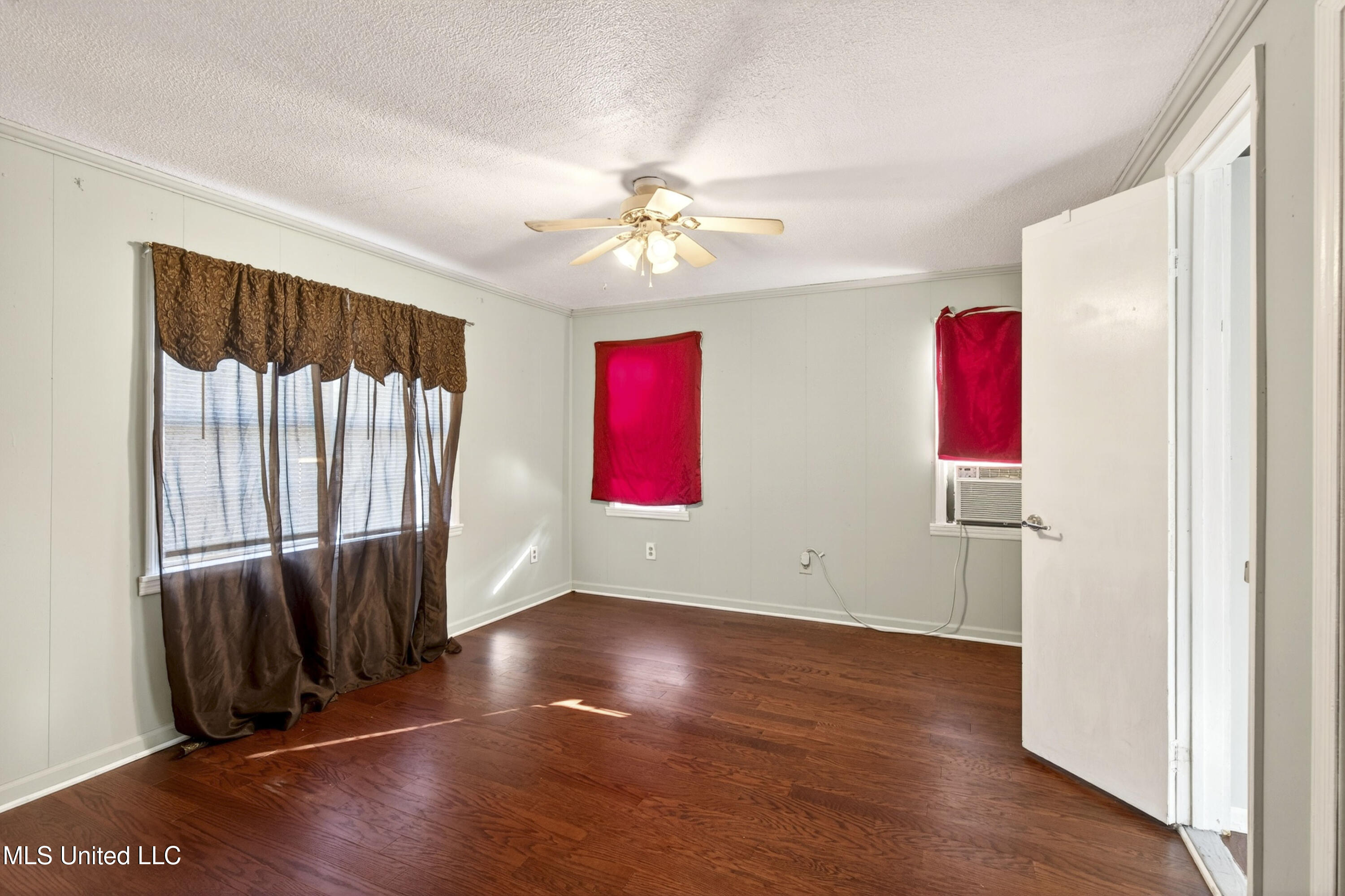 1003 Cecille Street Gulfport, MS 39501 - Photo 13 of 39 12