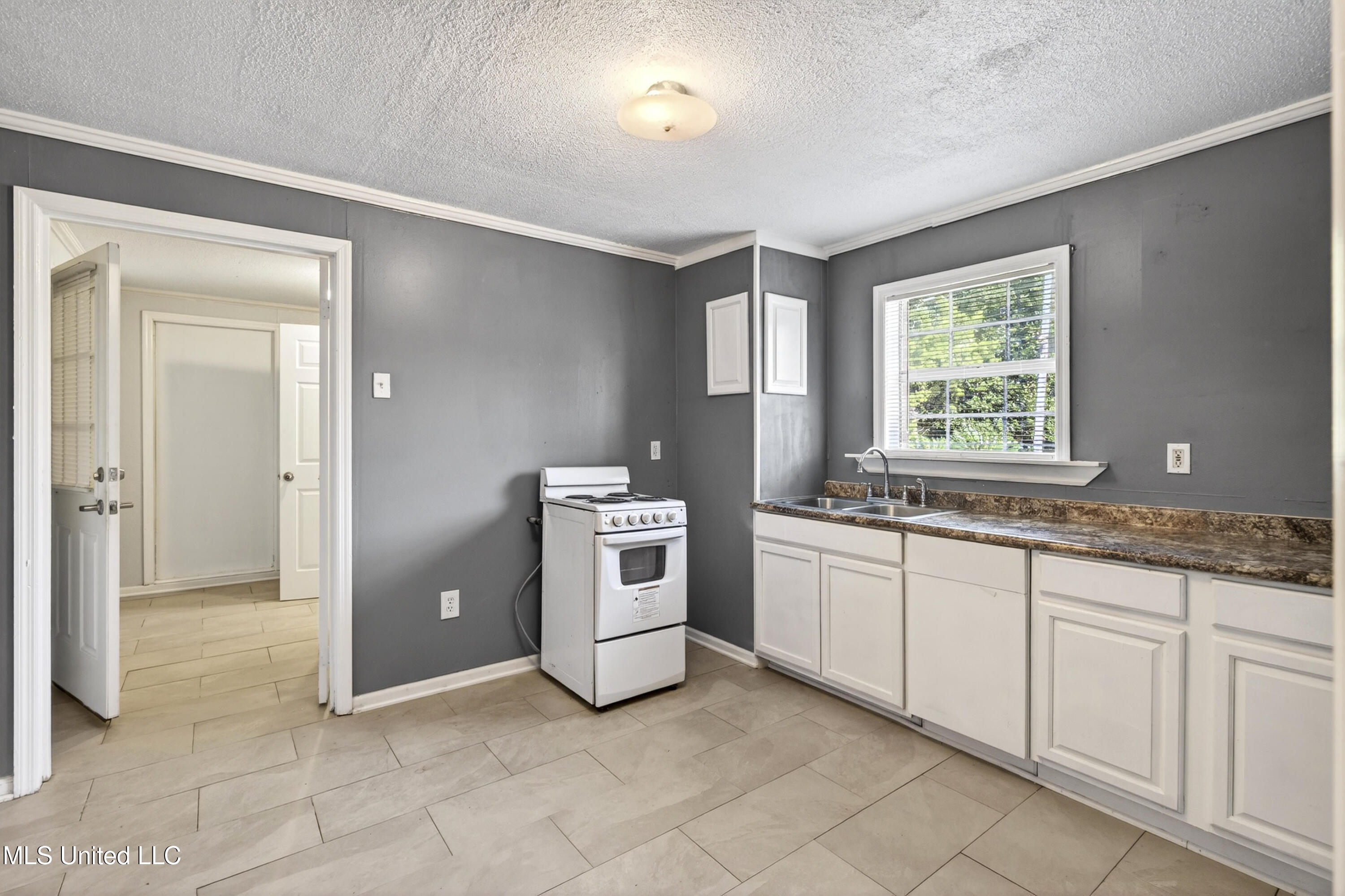 1003 Cecille Street Gulfport, MS 39501 - Photo 26 of 39 25