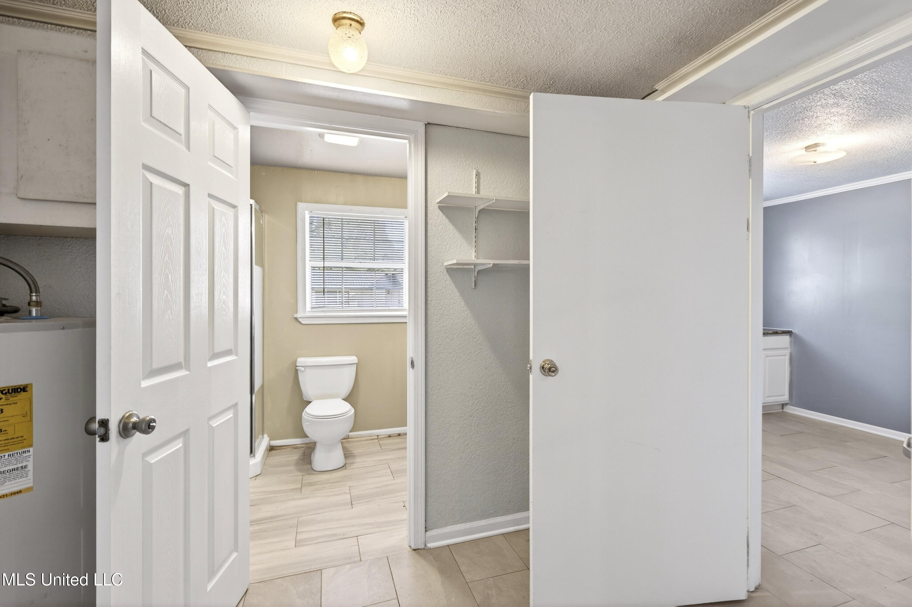 1003 Cecille Street Gulfport, MS 39501 - Photo 6 of 39 05