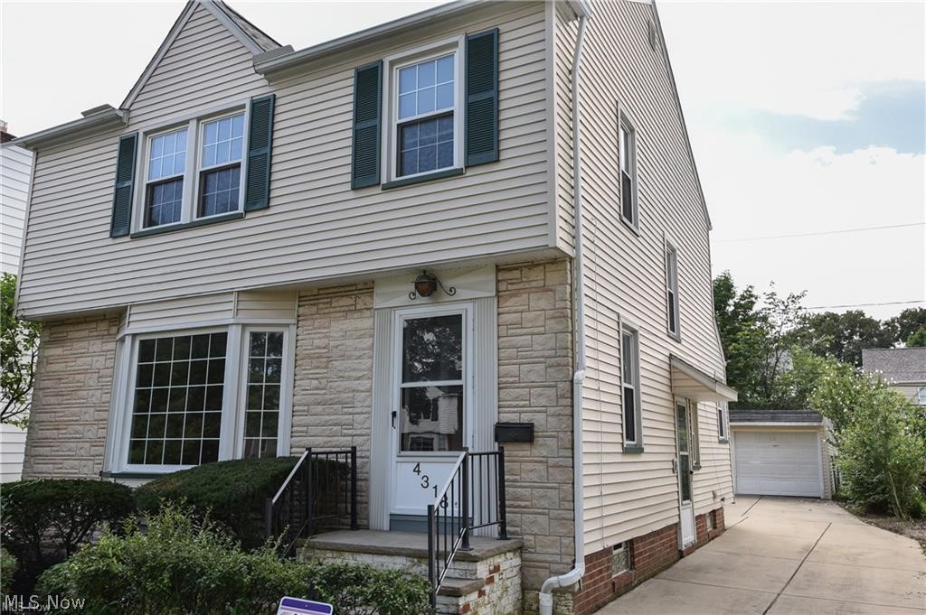 4318 Silsby Road Cleveland, OH 44118 - Photo 1 of 19