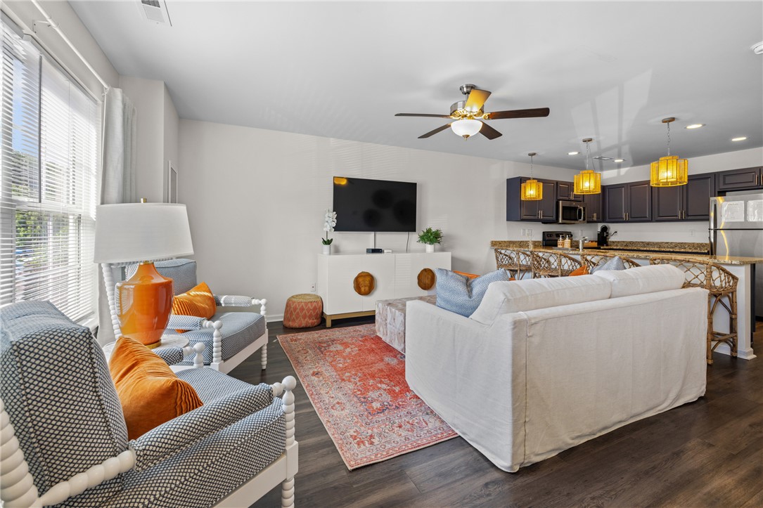 235 E Pendleton Road Clemson, SC 29631 - Photo 4 of 33