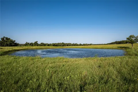 $6,295,000 | 12350 Highway 16, Fredericksburg, TX 78624