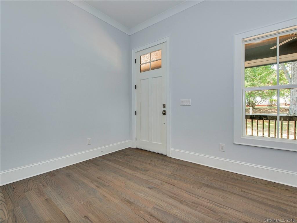 1201 Fordham Road Charlotte, NC 28208 - Photo 3 of 32 Gallery Image 3