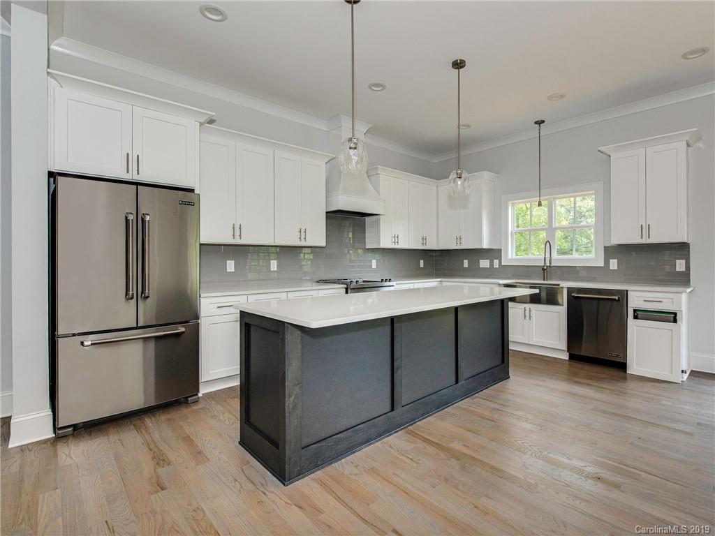 1201 Fordham Road Charlotte, NC 28208 - Photo 8 of 32 Gallery Image 8