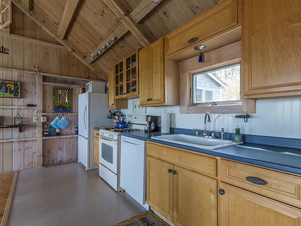 3 R-31A1A Round Pond, ME 04564 - Photo 6 of 14 Kitchen.