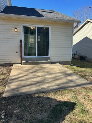 $1,900 | 420 Omar Court, St. Peters, MO 63376