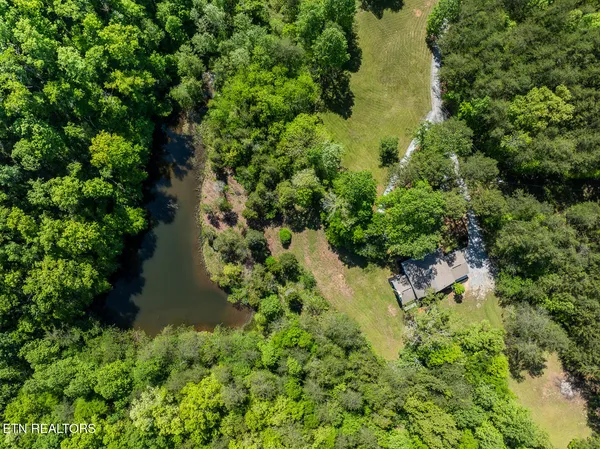 $980,000 | 6842 4 Mile Road, Maryville, TN 37803