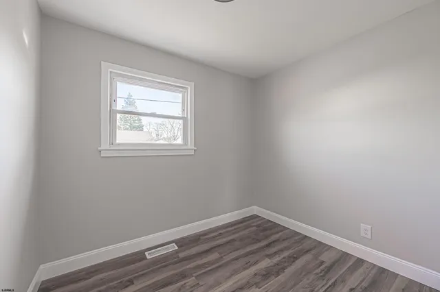 $309,900 | 6307 Lance Avenue, Mays Landing, NJ 08330