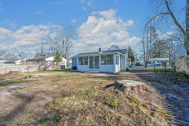 $309,900 | 6307 Lance Avenue, Mays Landing, NJ 08330