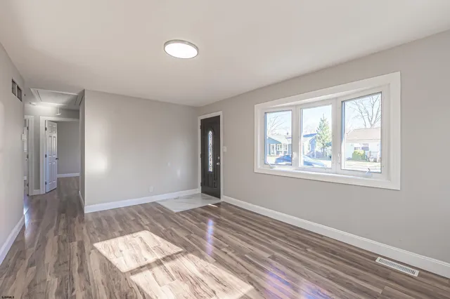 $309,900 | 6307 Lance Avenue, Mays Landing, NJ 08330