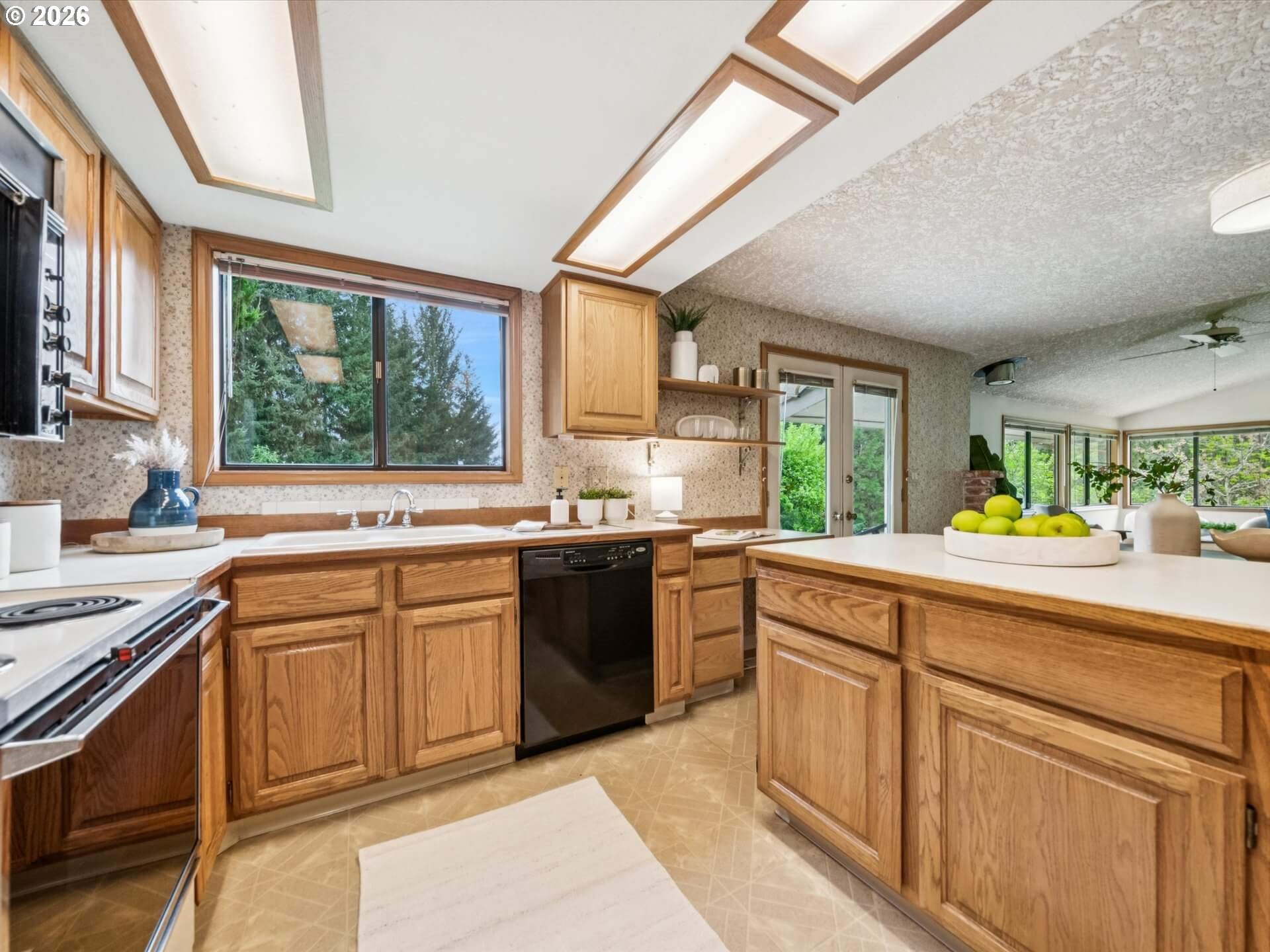 16800 Southwest Edminston Road Sherwood, OR 97140 - Photo 11 of 48