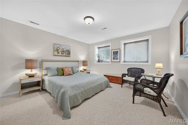 $574,900 | 2721 Fairway Oaks Drive, Lake St. Louis, MO 63367