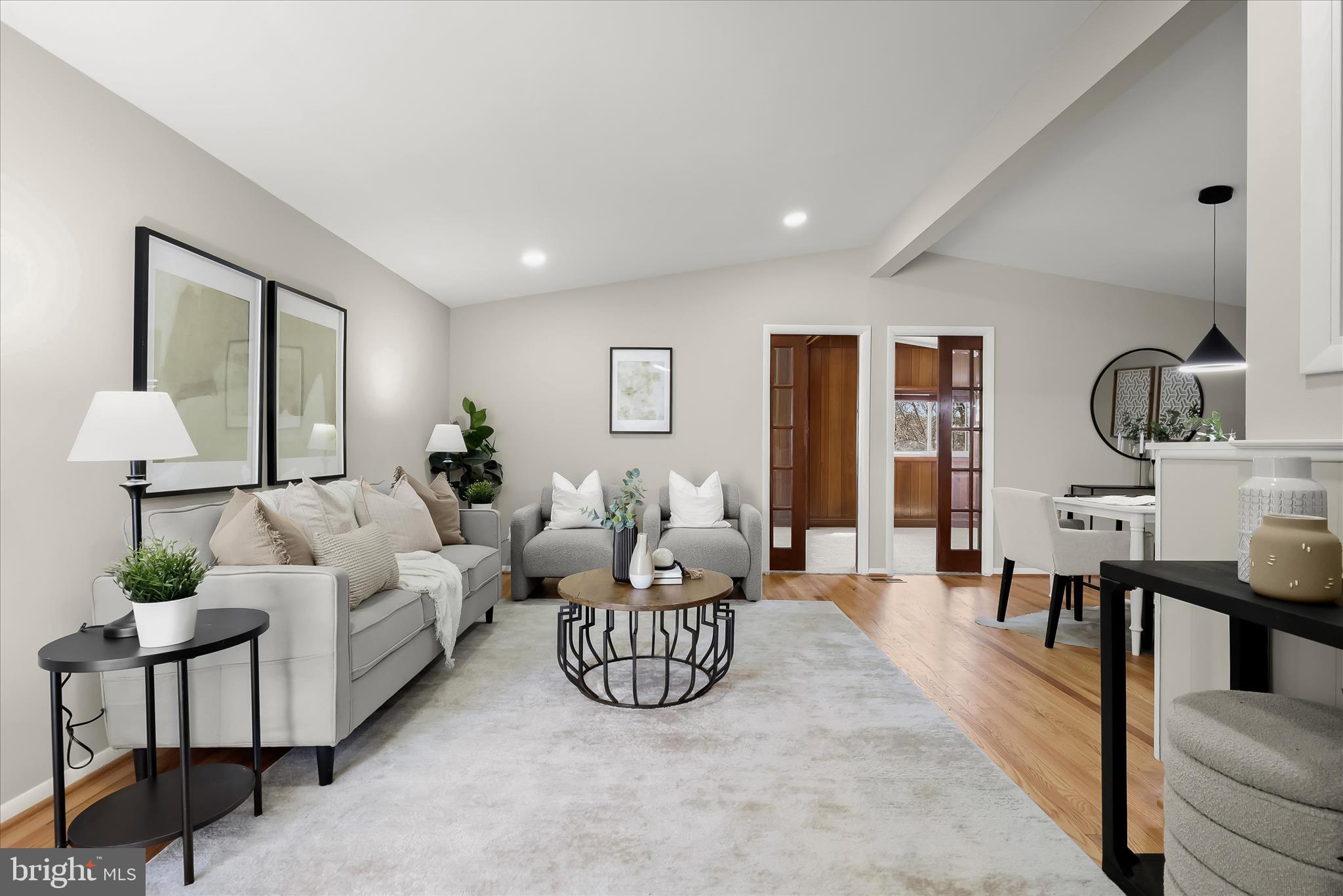 1009 Flagtree Lane Baltimore, MD 21208 - Photo 9 of 61 a living room with furniture