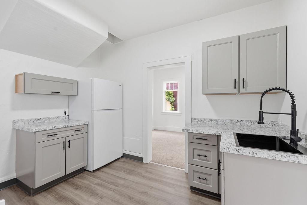 714 West Augusta Avenue Spokane, WA 99205 - Photo 14 of 36