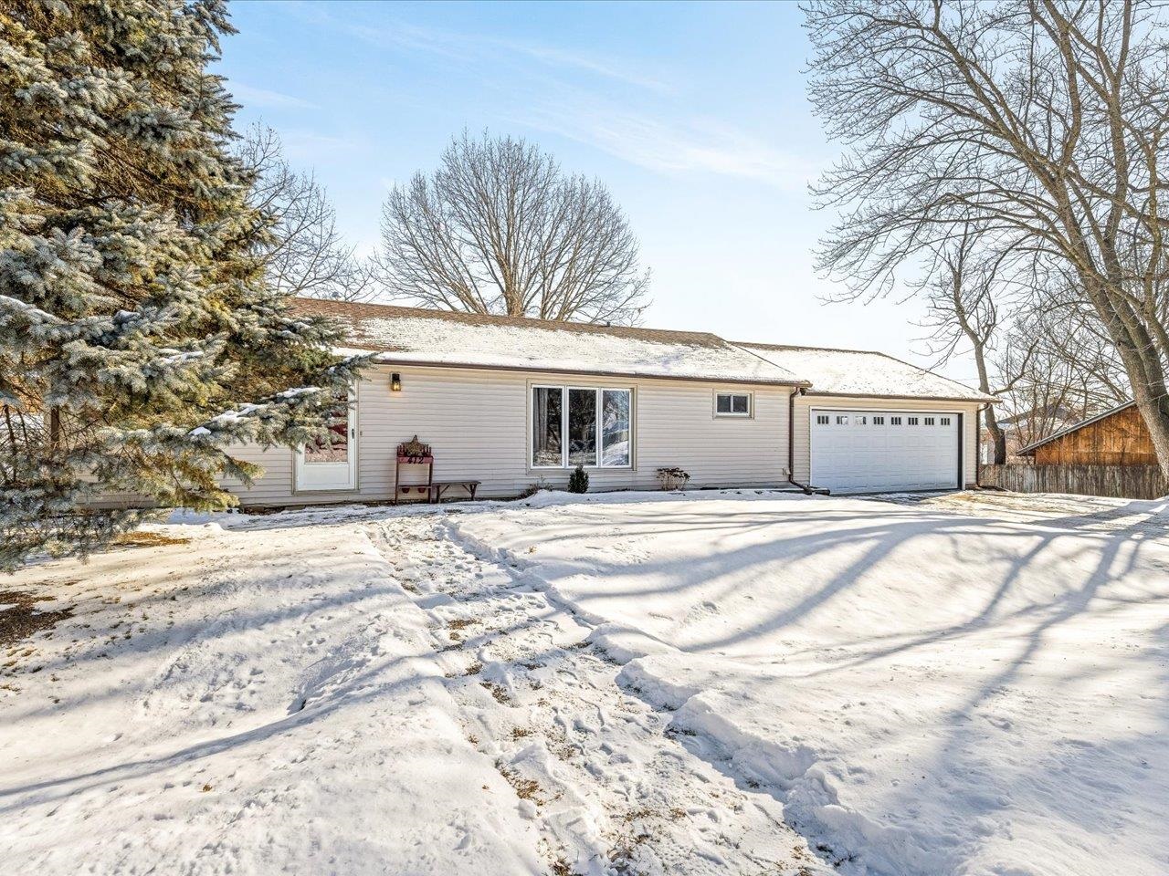 412 West Main Street Durand, IL 61024 - Photo 1 of 22