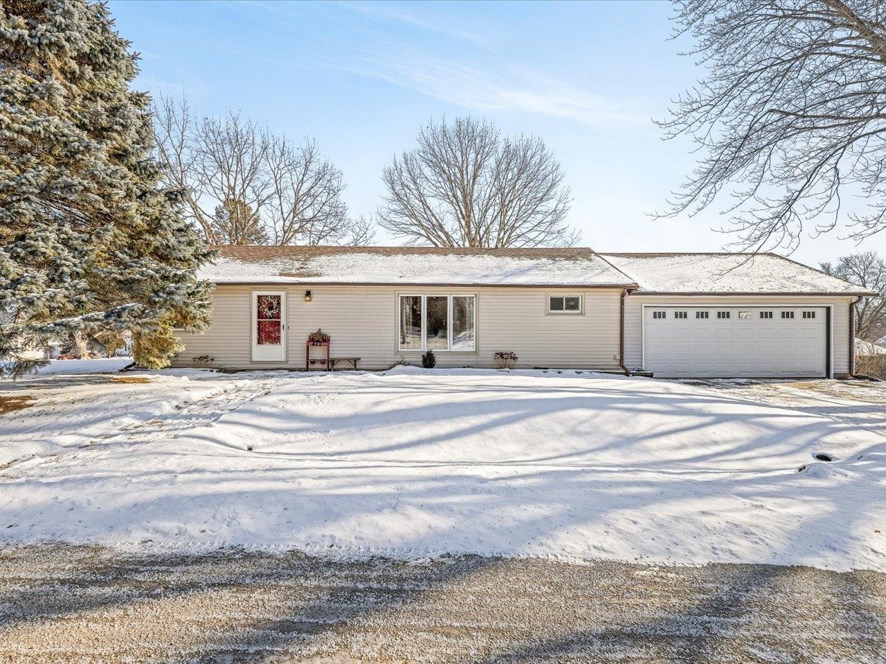 412 West Main Street Durand, IL 61024 - Photo 2 of 22