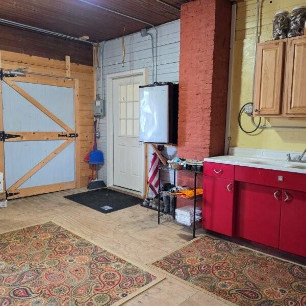 866 Main Street Lincoln, ME 04457 - Photo 41 of 69 Summer Kitchen