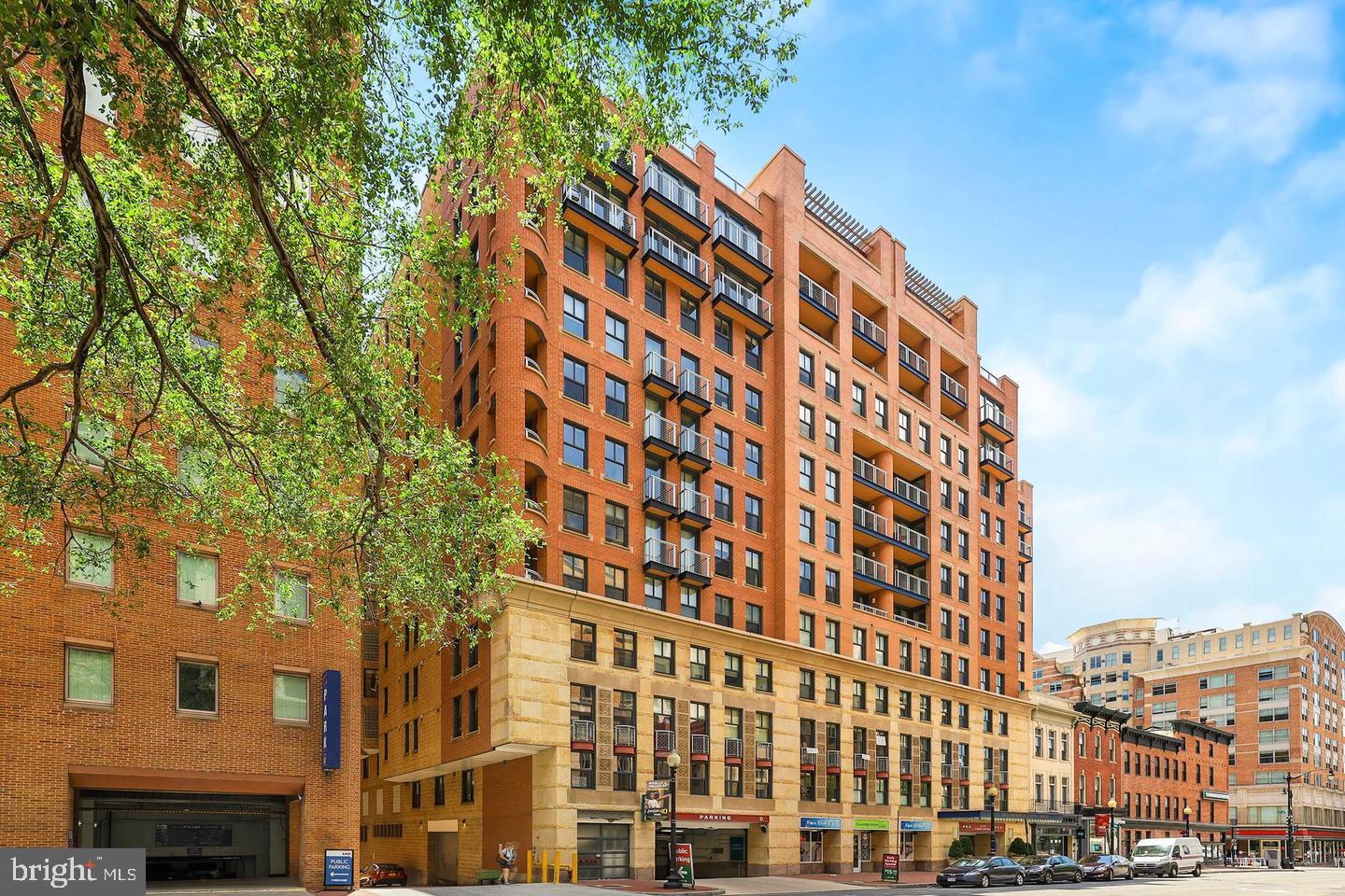 616 E Street Northwest, Unit 855 Washington, DC 20004 - Photo 2 of 24