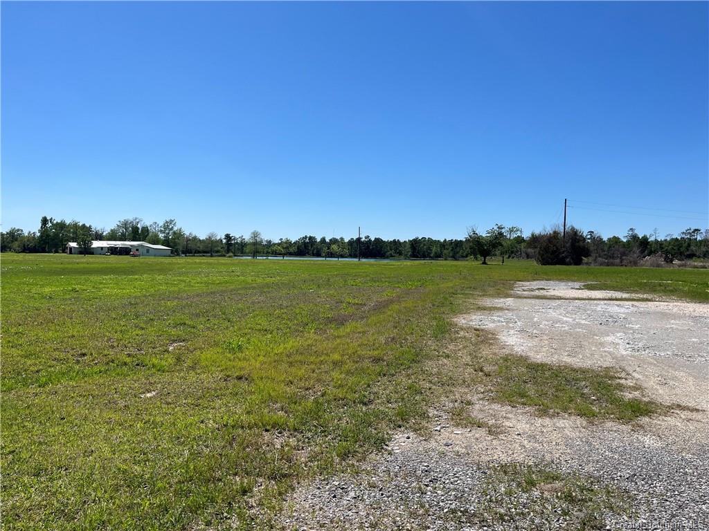 2004 Evergreen Road Sulphur, LA 70663 - Photo 2 of 6