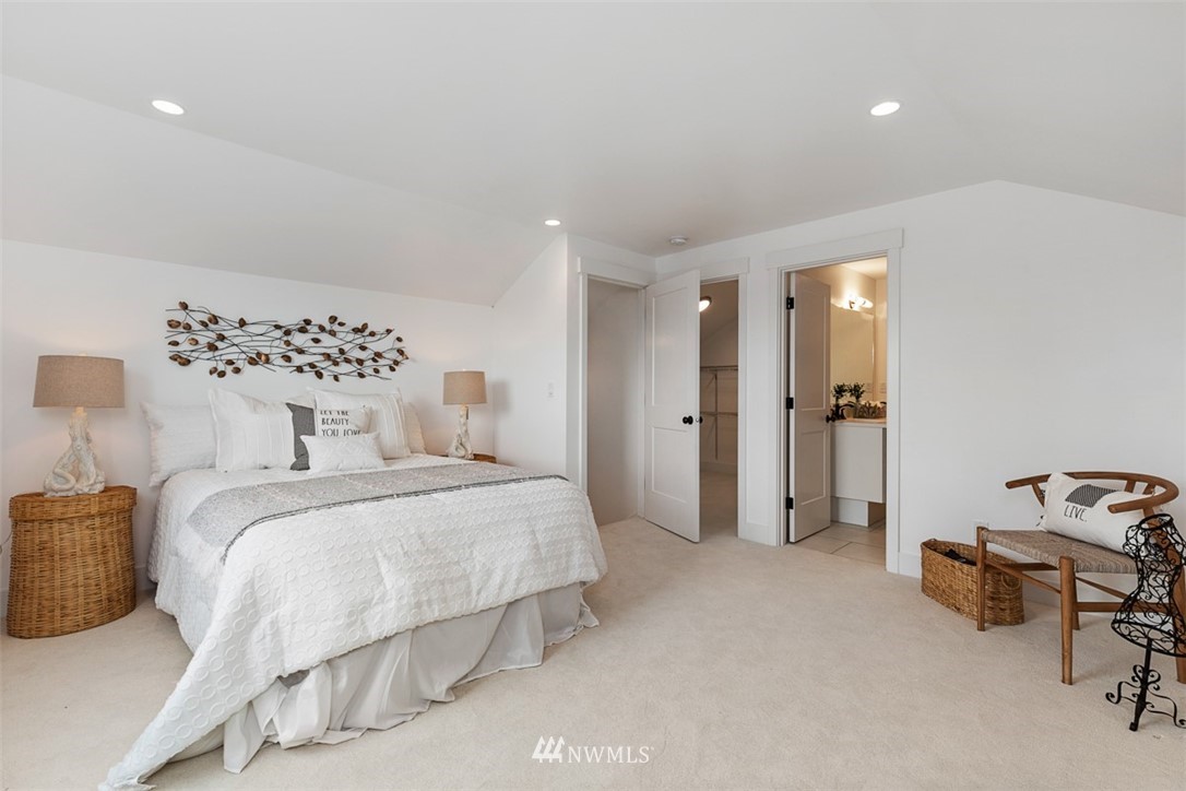 325 North 79th Street Seattle, WA 98103 - Photo 12 of 25 Gallery Image 12