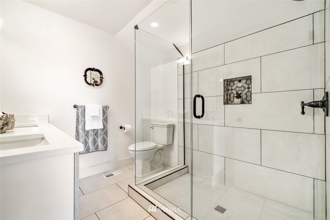325 North 79th Street Seattle, WA 98103 - Photo 14 of 25 Gallery Image 14
