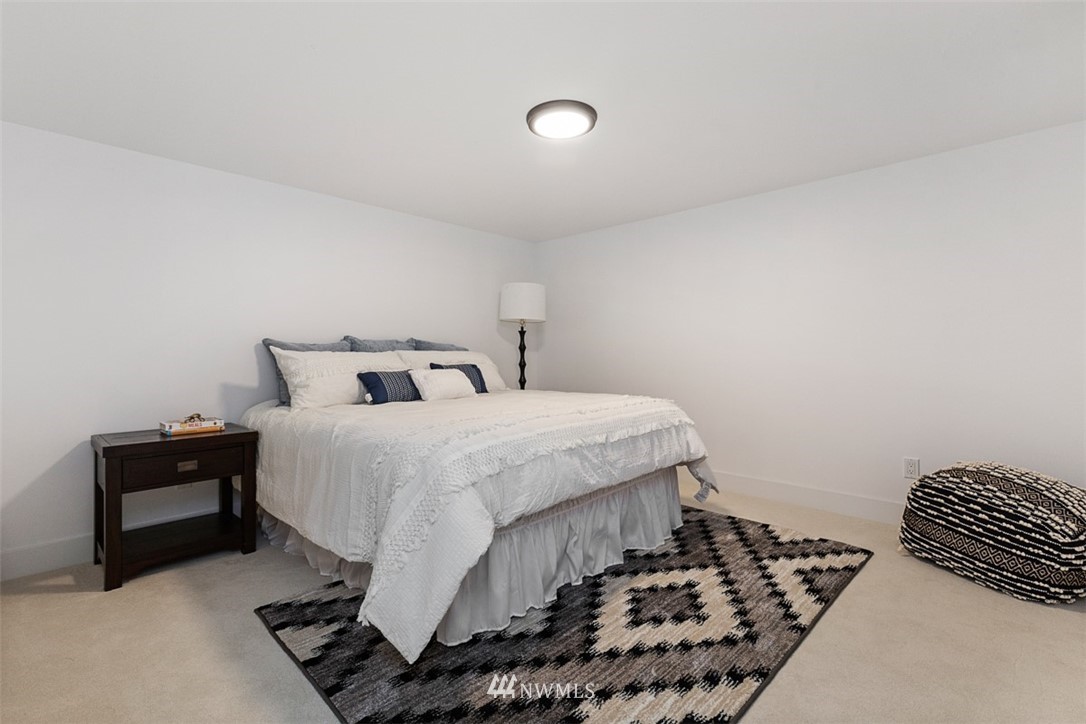 325 North 79th Street Seattle, WA 98103 - Photo 17 of 25 Gallery Image 17