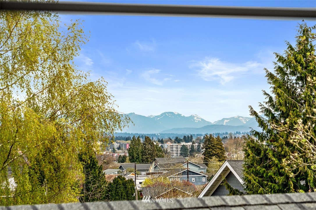 325 North 79th Street Seattle, WA 98103 - Photo 24 of 25 Gallery Image 24