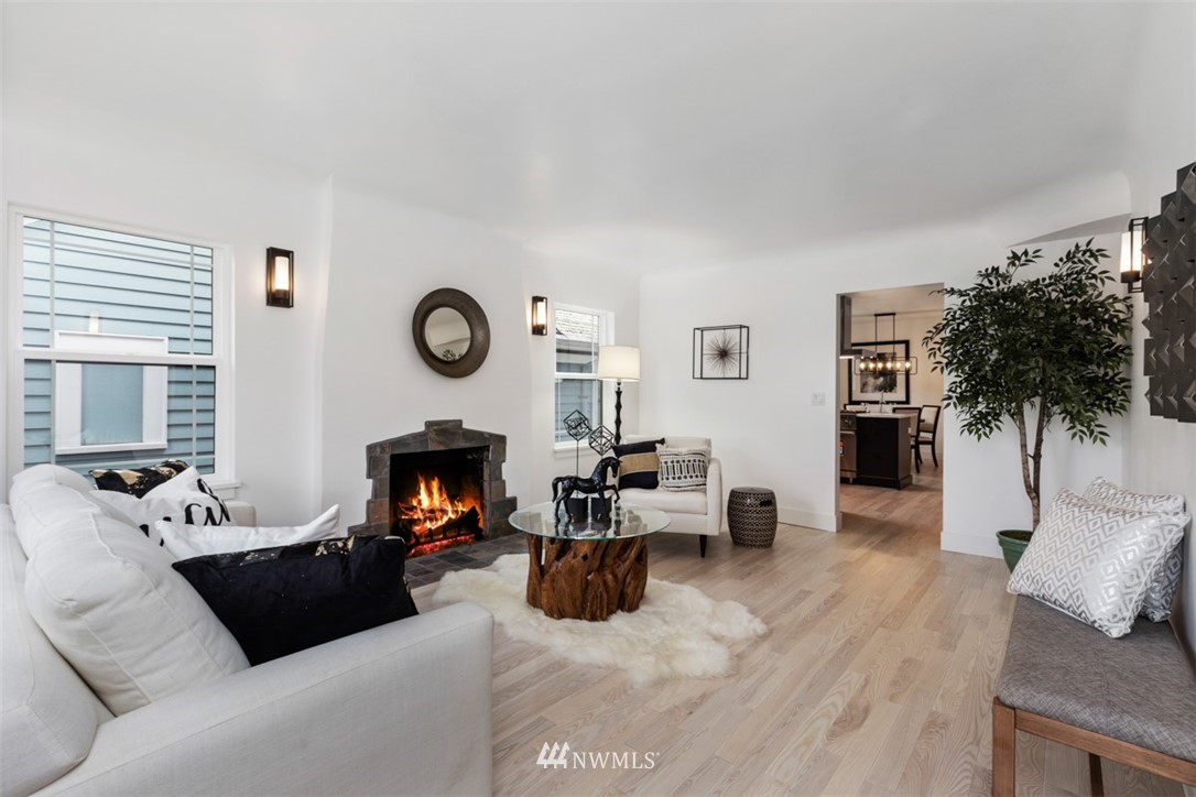 325 North 79th Street Seattle, WA 98103 - Photo 4 of 25 Gallery Image 4