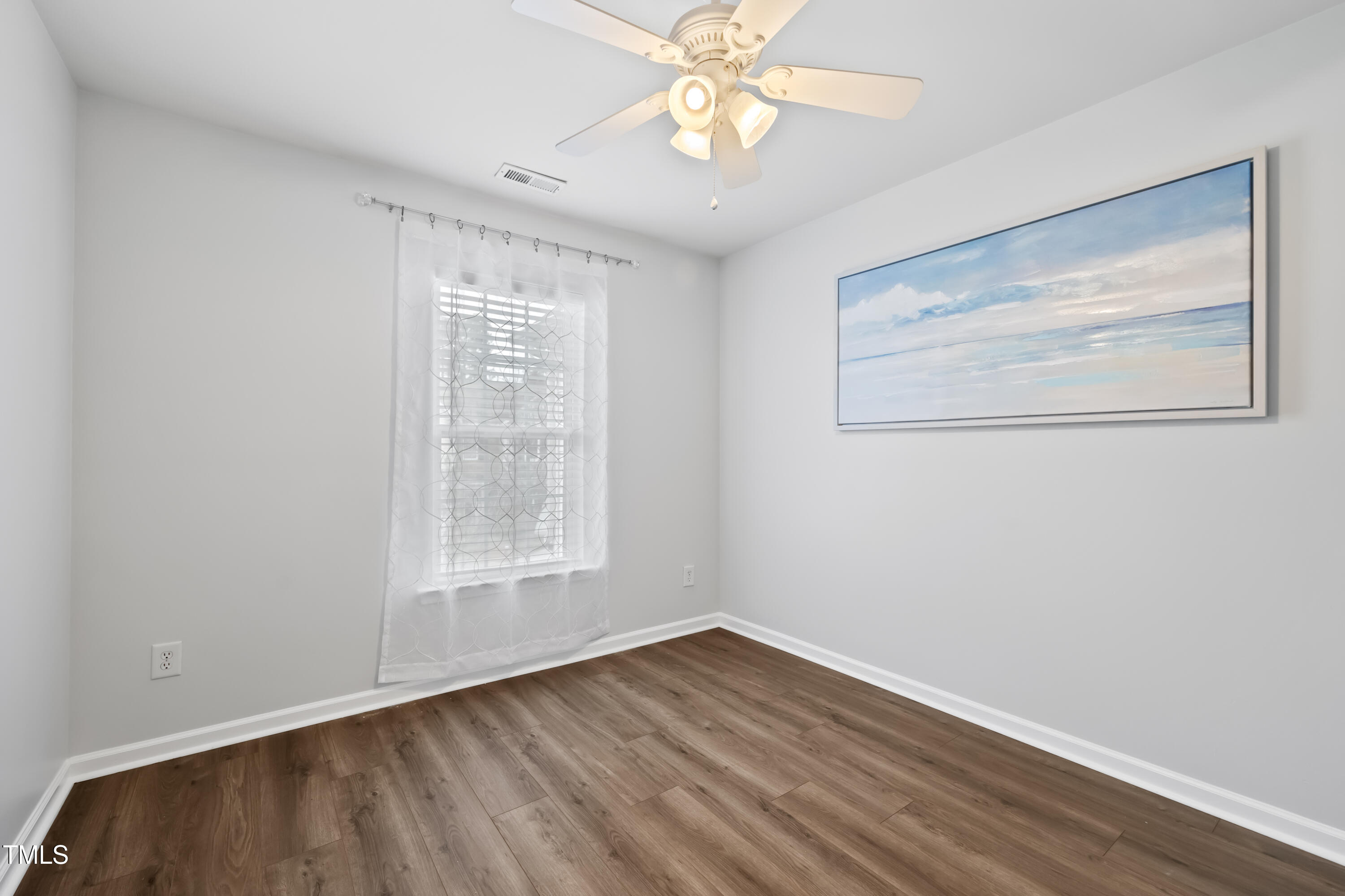 8329 Pilots View Drive Raleigh, NC 27617 - Photo 15 of 26 First bed(1)