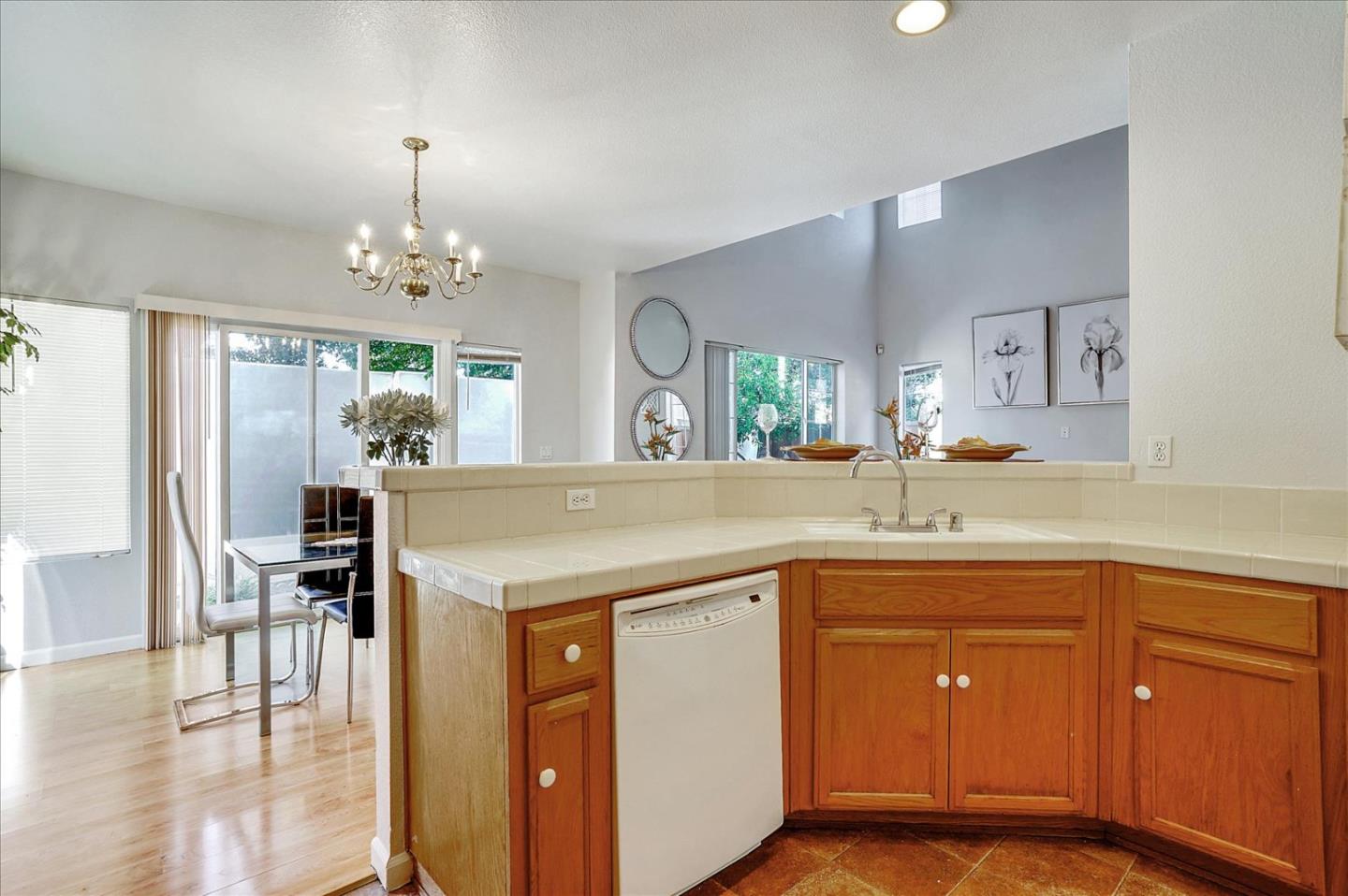 3455 Monogram Road San Leandro, CA 94577 - Photo 11 of 38 Gallery Image 11