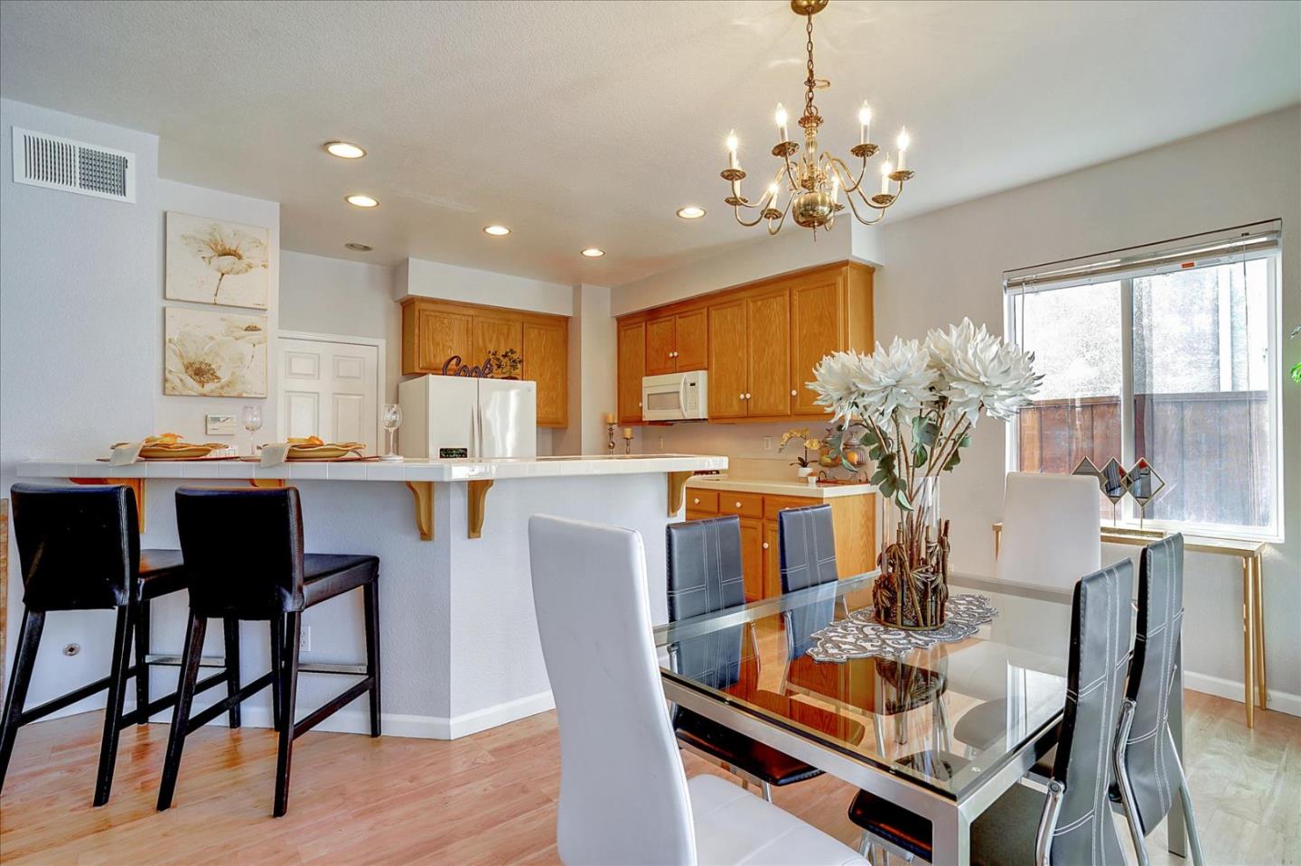 3455 Monogram Road San Leandro, CA 94577 - Photo 8 of 38 Gallery Image 8