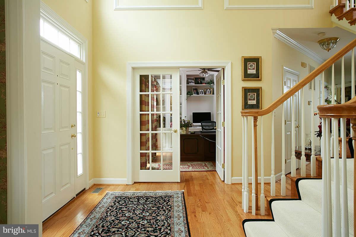 12524 Chronical Drive Fairfax, VA 22030 - Photo 14 of 30 Interior (General)