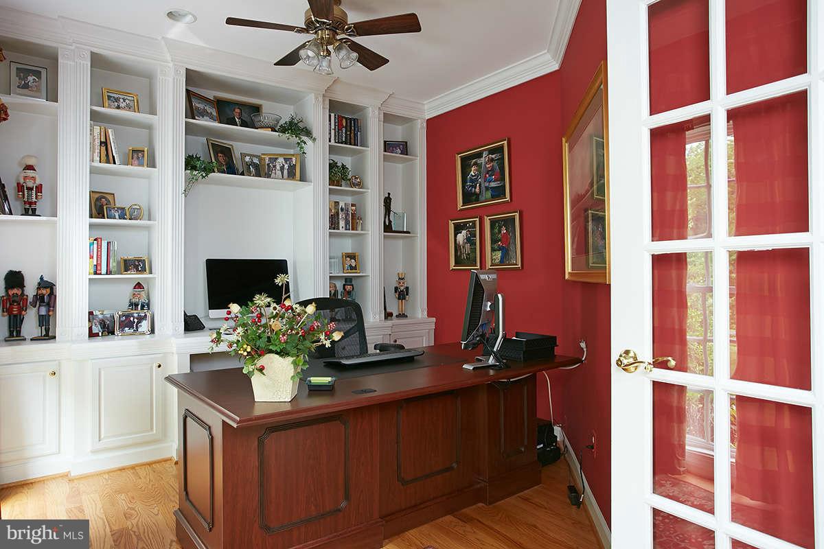 12524 Chronical Drive Fairfax, VA 22030 - Photo 15 of 30 Office