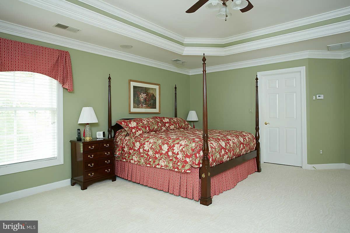 12524 Chronical Drive Fairfax, VA 22030 - Photo 19 of 30 Bedroom (Master)
