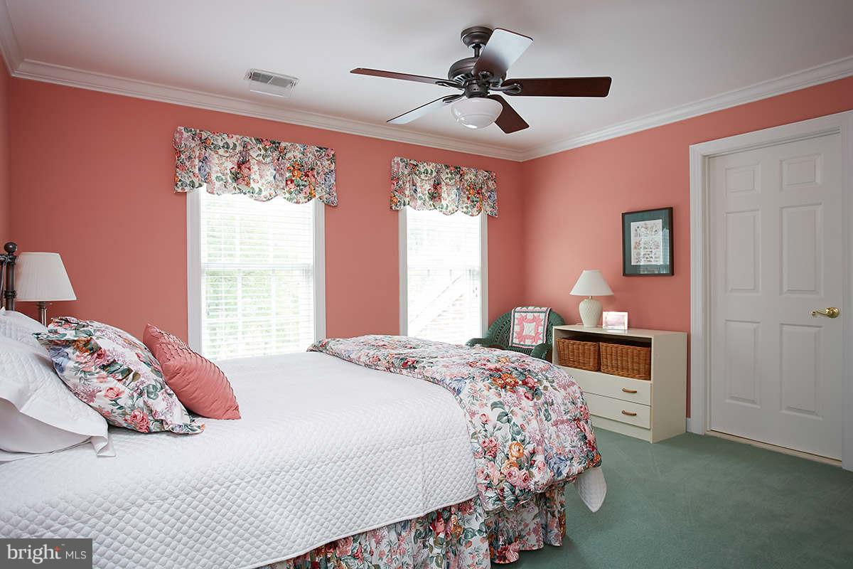 12524 Chronical Drive Fairfax, VA 22030 - Photo 22 of 30 Bedroom