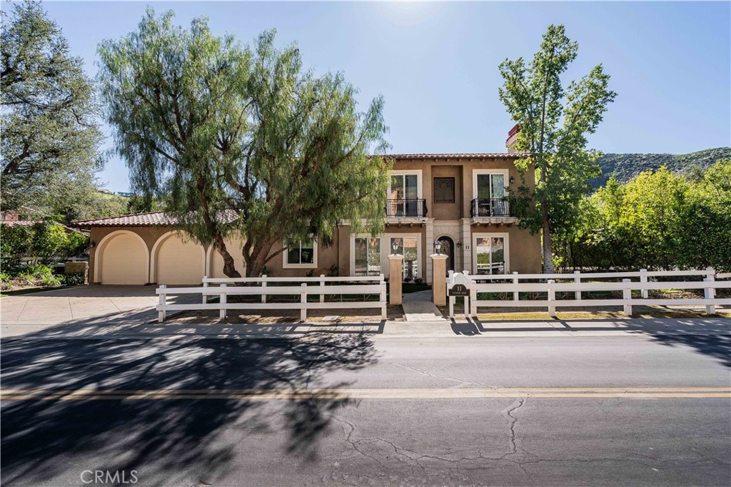 11 Baymare Road Bell Canyon, CA 91307 - Photo 1 of 39 a view of outdoor space with garden