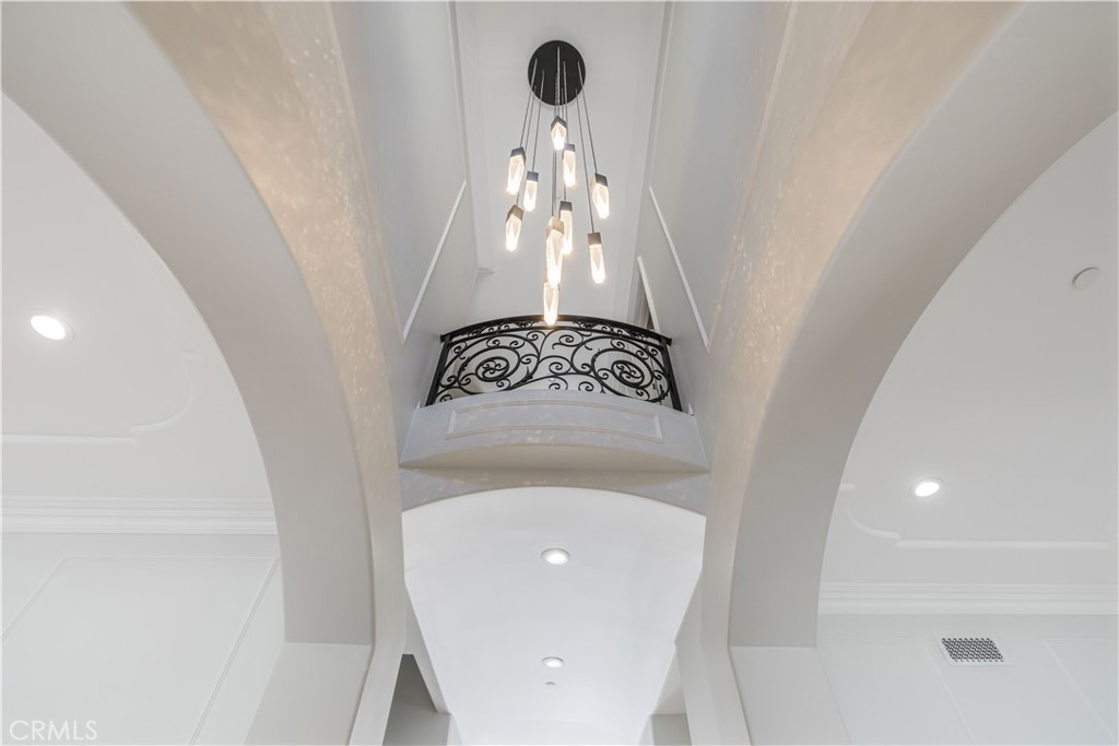 11 Baymare Road Bell Canyon, CA 91307 - Photo 4 of 39 a view of a hallway