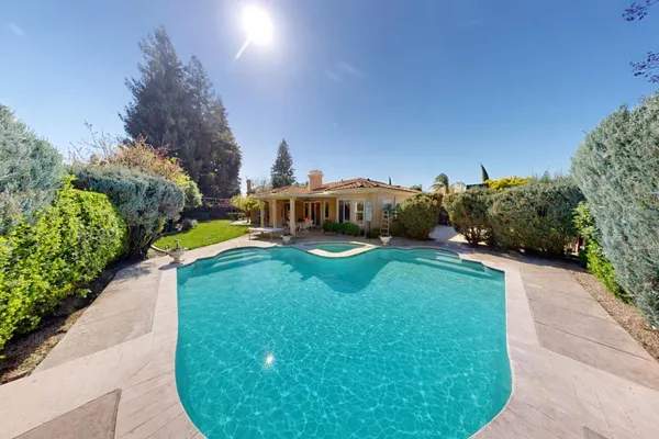 $1,200,000 | 948 Woodridge Court, Yuba City, CA 95993