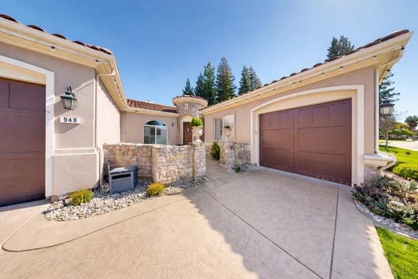 $1,200,000 | 948 Woodridge Court, Yuba City, CA 95993