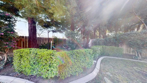$1,200,000 | 948 Woodridge Court, Yuba City, CA 95993